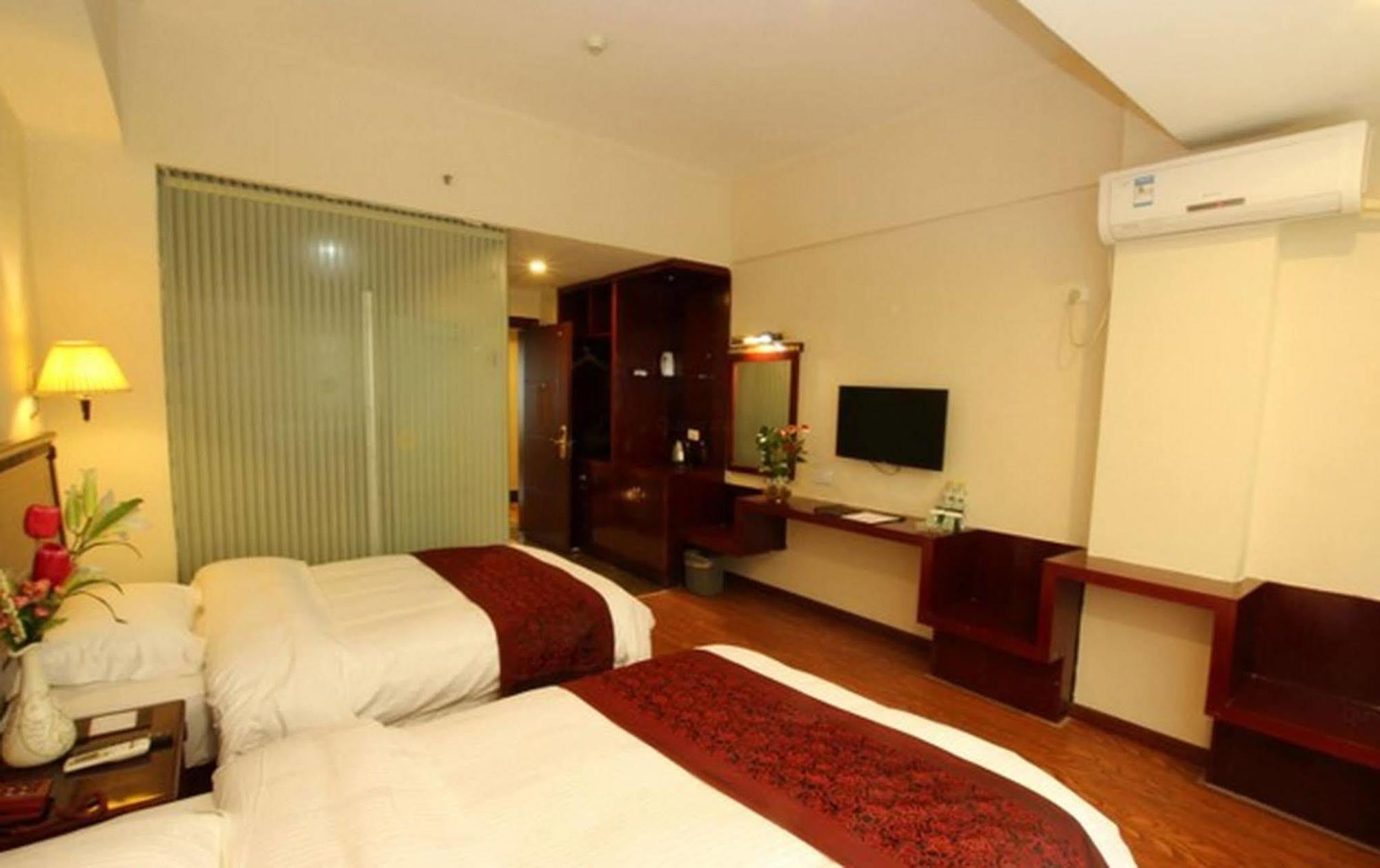 Greentree Inn Guangxi Guilin Lingui Jinshan Square Jinshui Road Express Hotel Ngoại thất bức ảnh